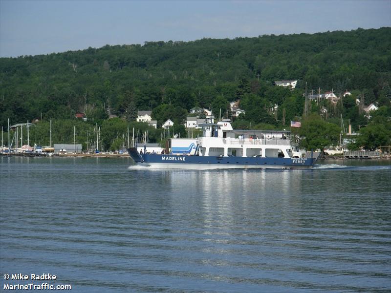 mv madeline (Passenger ship) - IMO , MMSI 367332010, Call Sign WDE2956 under the flag of United States (USA)