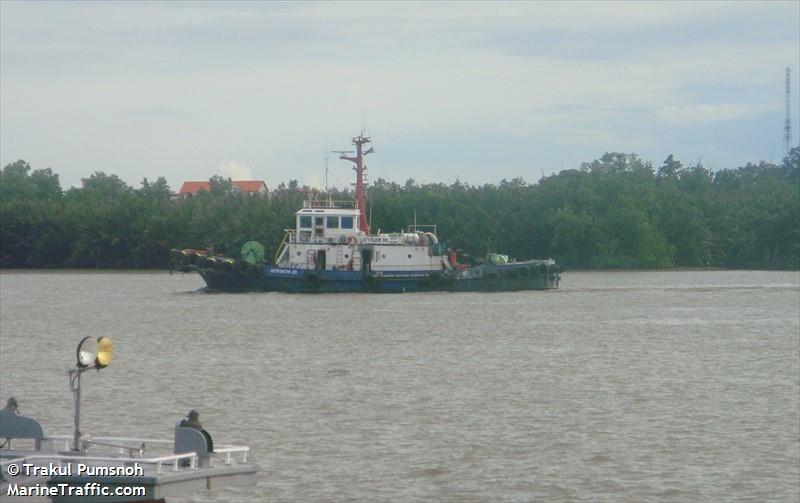 rs 39 (Tug) - IMO , MMSI 567001510, Call Sign HSB4810 under the flag of Thailand