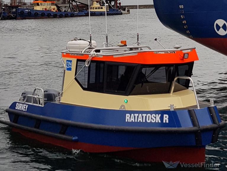 ratatosk r (Dredging or UW ops) - IMO , MMSI 219027790 under the flag of Denmark