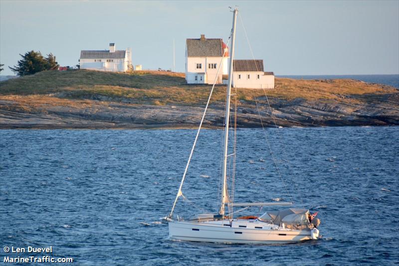 helika 3 (Pleasure craft) - IMO , MMSI 258125770, Call Sign LG7182 under the flag of Norway