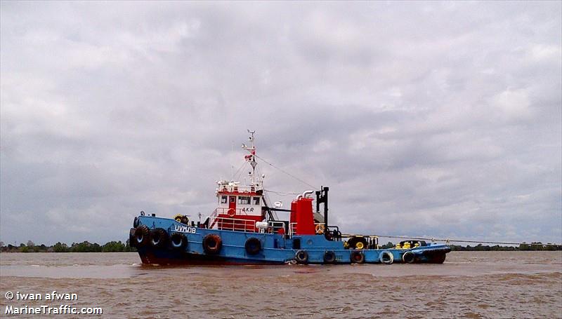 tb uvm 08 (Tug) - IMO , MMSI 525010187 under the flag of Indonesia