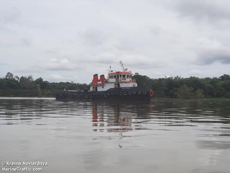 delta cahaya 1 (Tug) - IMO , MMSI 525200699, Call Sign YD6739 under the flag of Indonesia