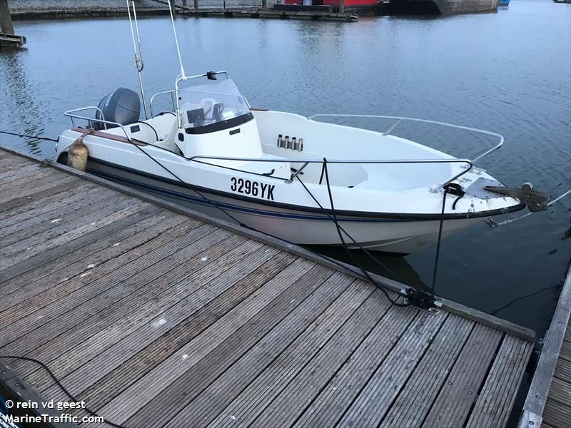 diver (Pleasure craft) - IMO , MMSI 244670462, Call Sign PD7579 under the flag of Netherlands