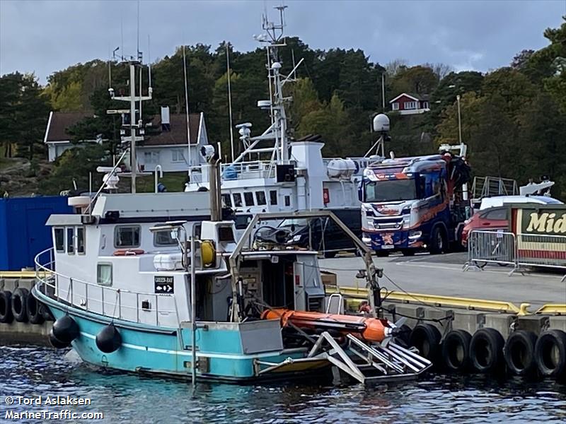 tyra (Dredging or UW ops) - IMO , MMSI 257089210, Call Sign LH3424 under the flag of Norway