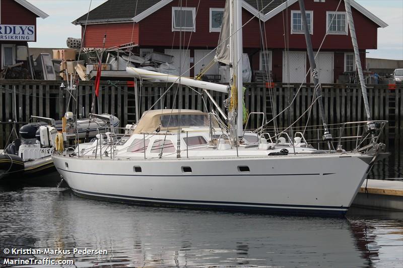 velvet lady (Sailing vessel) - IMO , MMSI 235051546, Call Sign GHBN under the flag of United Kingdom (UK)