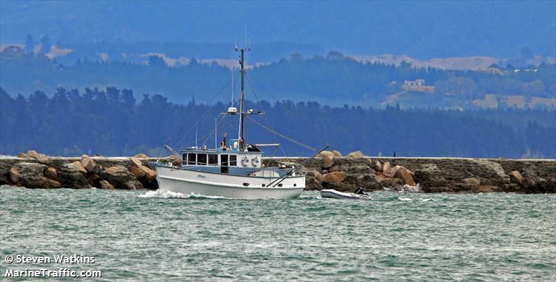 jezera (Pleasure craft) - IMO , MMSI 512004316, Call Sign ZMU6331 under the flag of New Zealand