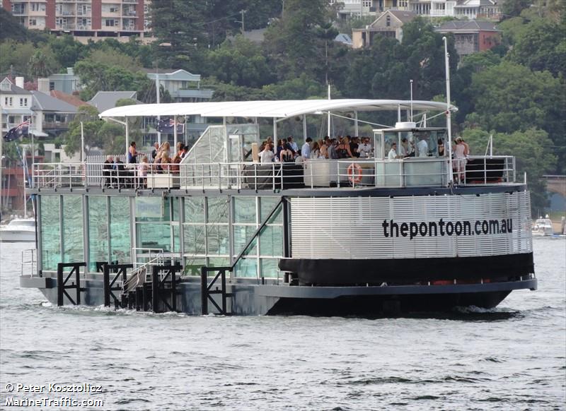 the pontoon (Passenger ship) - IMO , MMSI 503042960, Call Sign 18938 under the flag of Australia