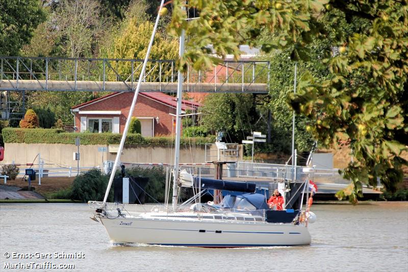 zeewolf (Pleasure craft) - IMO , MMSI 244180642, Call Sign PF7918 under the flag of Netherlands