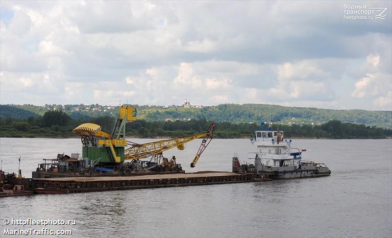 rechnoy 20 (Tug) - IMO , MMSI 273388070 under the flag of Russia