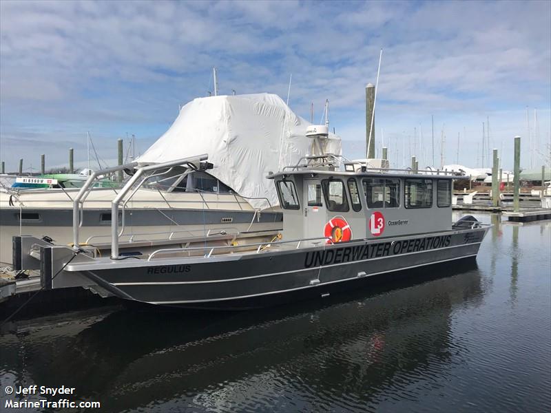 regulus (Diving ops) - IMO , MMSI 338248272 under the flag of USA