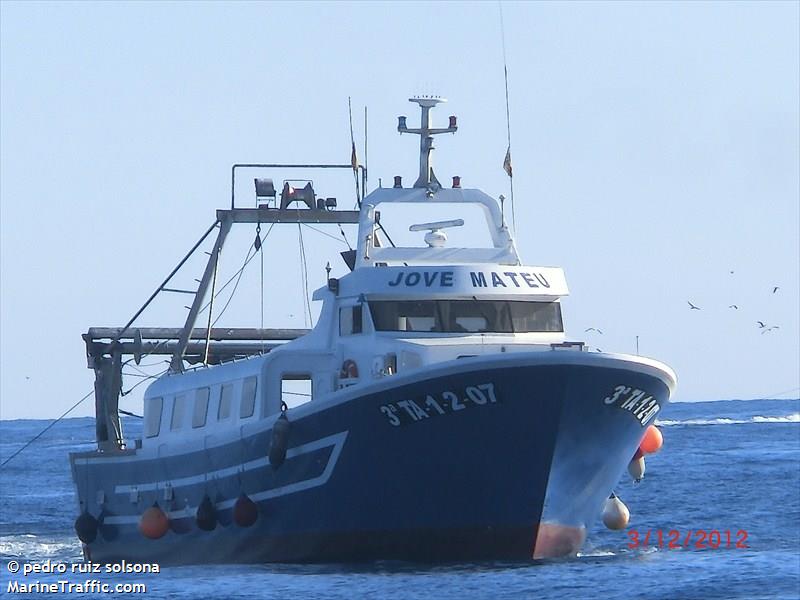 jove mateu . (Fishing vessel) - IMO , MMSI 224377530, Call Sign      . under the flag of Spain