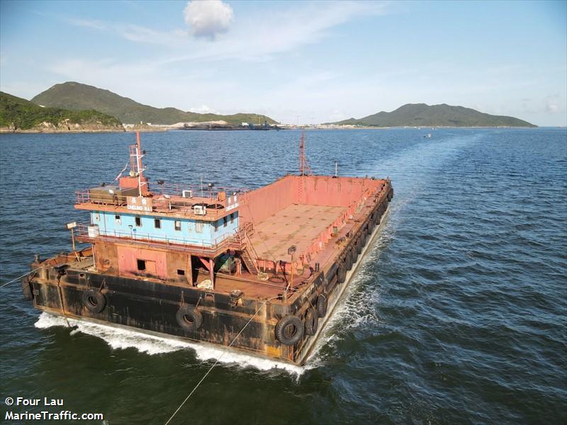 cheung wai (Towing vessel) - IMO , MMSI 477996668, Call Sign VRS5970 under the flag of Hong Kong