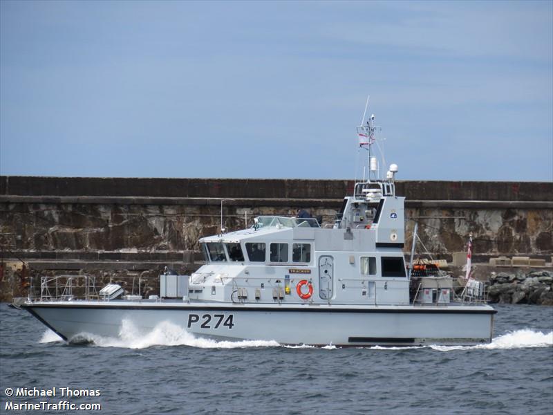 hms tracker (Military ops) - IMO , MMSI 235009960, Call Sign GCUU under the flag of United Kingdom (UK)