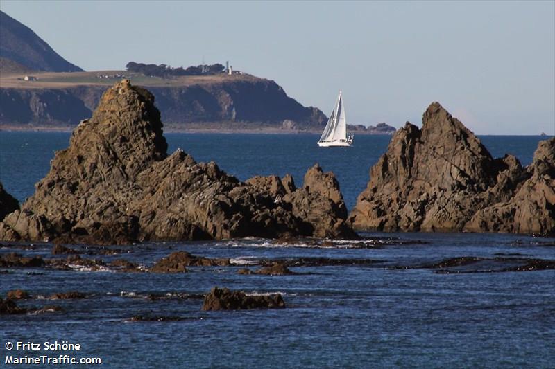 ocean whisper (Sailing vessel) - IMO , MMSI 512000638, Call Sign ZM2271 under the flag of New Zealand