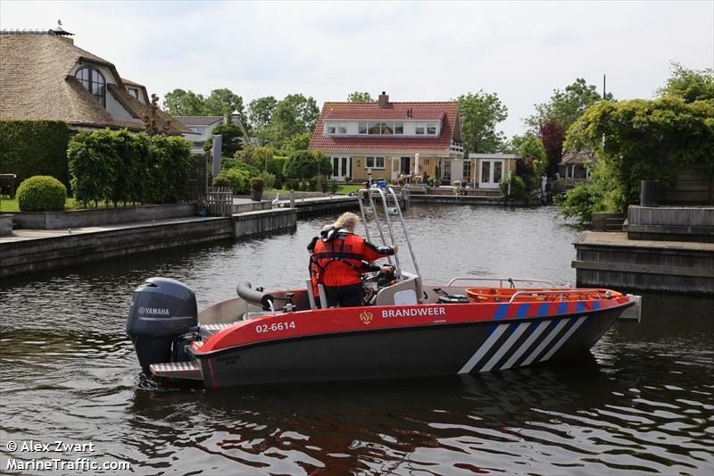 blusboot lemmer (SAR) - IMO , MMSI 244860483, Call Sign PE2960 under the flag of Netherlands