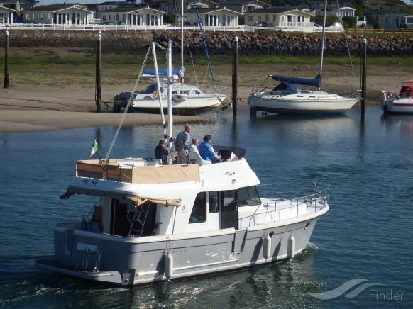 intermezzo (Pleasure craft) - IMO , MMSI 250004126, Call Sign EIRV3 under the flag of Ireland