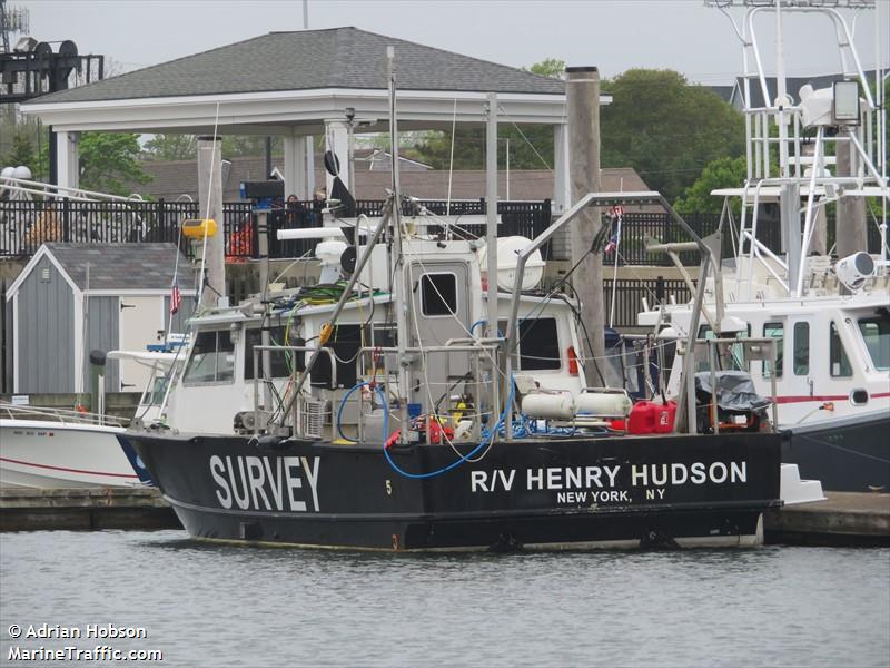 rv henry hudson (Diving ops) - IMO , MMSI 367541190, Call Sign WDG4894 under the flag of United States (USA)