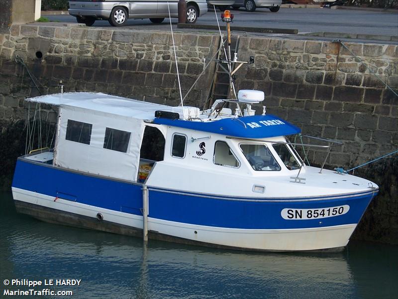 fv ar tarzh (Fishing vessel) - IMO , MMSI 227597970, Call Sign FGD8523 under the flag of France