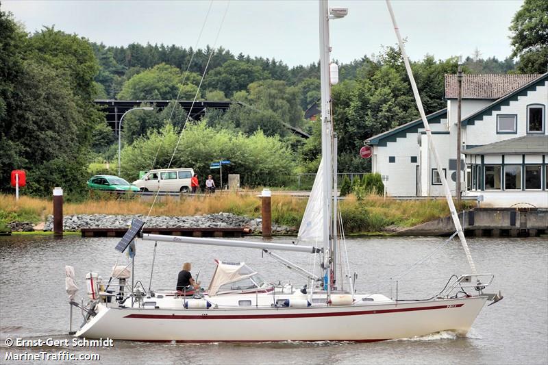 elise (Sailing vessel) - IMO , MMSI 265667960, Call Sign SD9224 under the flag of Sweden