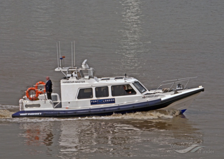 ebbsfleet (Port tender) - IMO , MMSI 235032338, Call Sign MLCW6 under the flag of United Kingdom (UK)