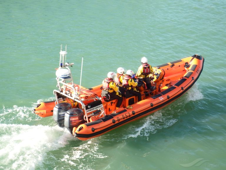 rnli lifeboat b-852 (SAR) - IMO , MMSI 235088764 under the flag of United Kingdom (UK)