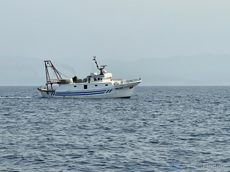 isola fish (Fishing vessel) - IMO , MMSI 247142080, Call Sign IWHK under the flag of Italy