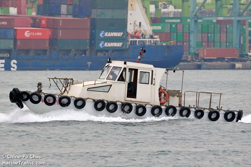 yung tong no.726 (Port tender) - IMO , MMSI 416006832 under the flag of Taiwan