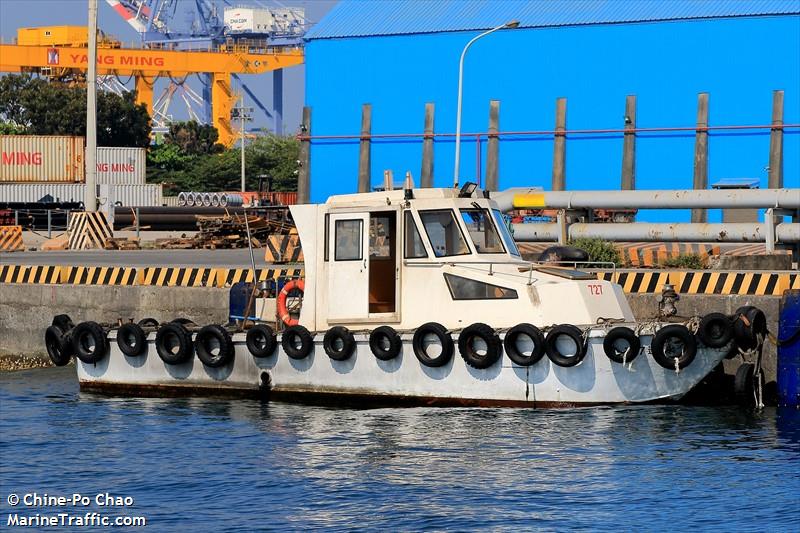 yung tong no.727 (Port tender) - IMO , MMSI 416006833 under the flag of Taiwan