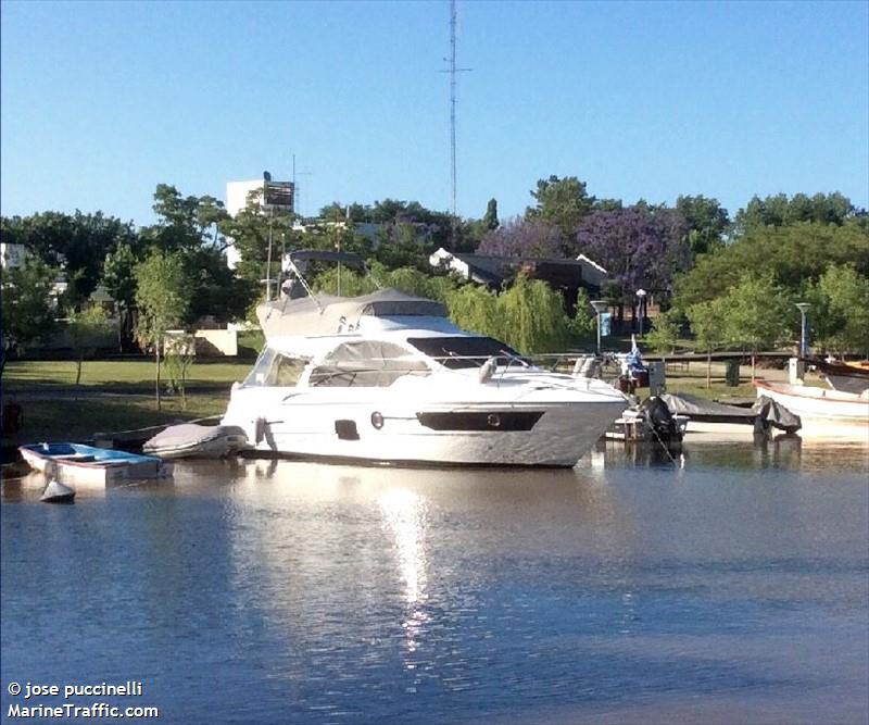 fada (Pleasure craft) - IMO , MMSI 701007133, Call Sign LW3716 under the flag of Argentina