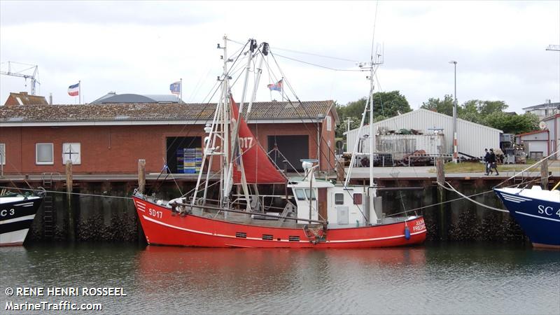 julina luise (Fishing vessel) - IMO , MMSI 211403000, Call Sign DLYR under the flag of Germany