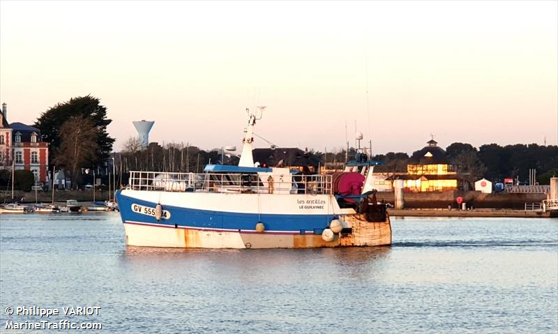 fv lesantilles ii (Unknown) - IMO , MMSI 227143800, Call Sign FIHG under the flag of France