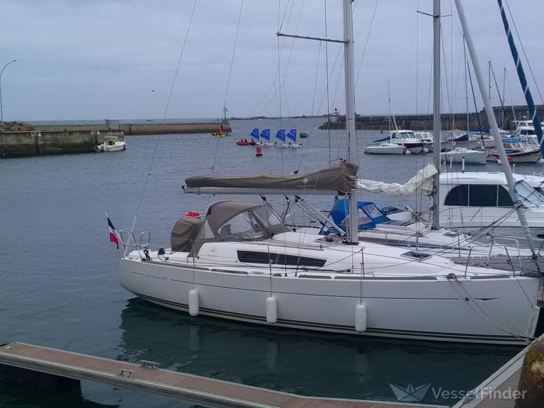 be happy. (Sailing vessel) - IMO , MMSI 227890060, Call Sign FAF7553 under the flag of France