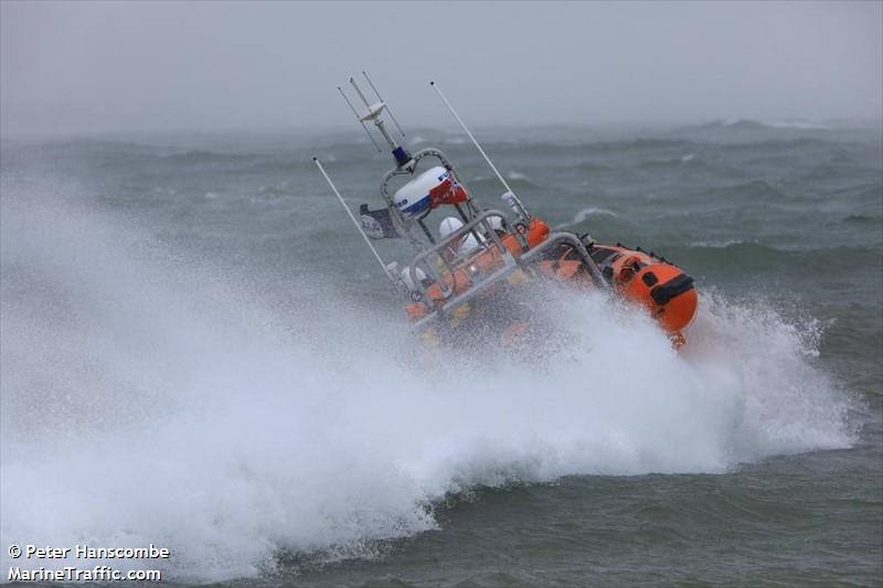 rnli lifeboat b-829 (SAR) - IMO , MMSI 235096758 under the flag of United Kingdom (UK)