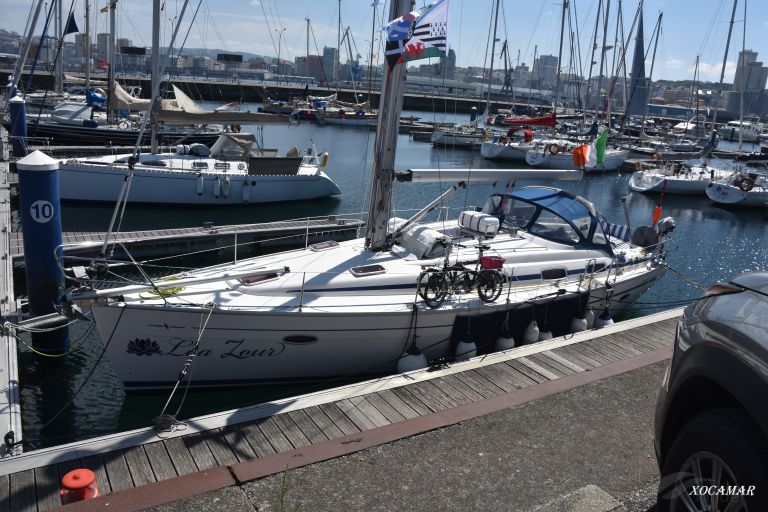 loa zour (Sailing vessel) - IMO , MMSI 250002926 under the flag of Ireland