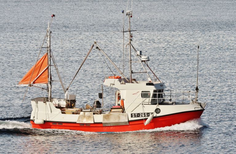 waagoey (Fishing vessel) - IMO , MMSI 257216620, Call Sign LM2928 under the flag of Norway