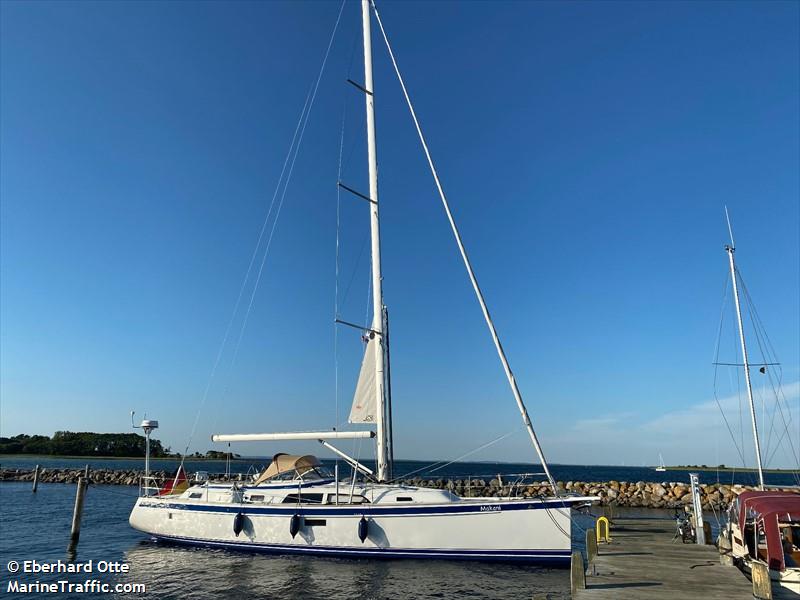 makani (Sailing vessel) - IMO , MMSI 211152470, Call Sign DD4770 under the flag of Germany