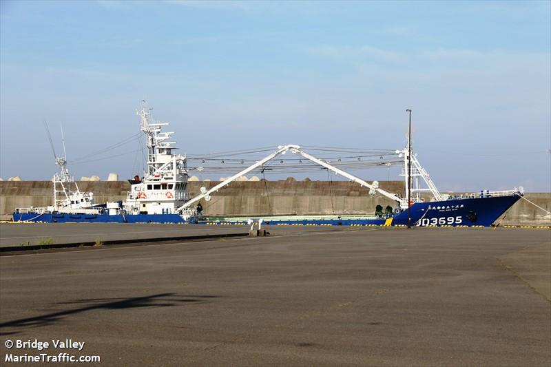 suwa maru no.33 (Fishing vessel) - IMO , MMSI 431001030 under the flag of Japan