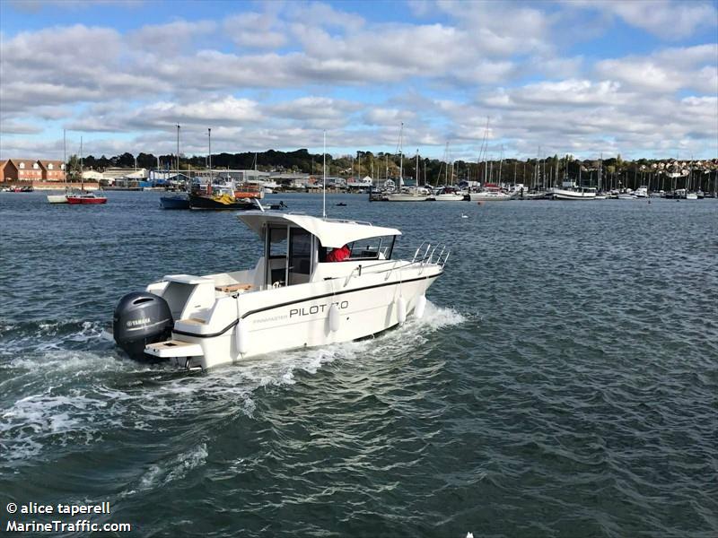 blueshift (Pleasure craft) - IMO , MMSI 232018689, Call Sign MEBV4 under the flag of United Kingdom (UK)