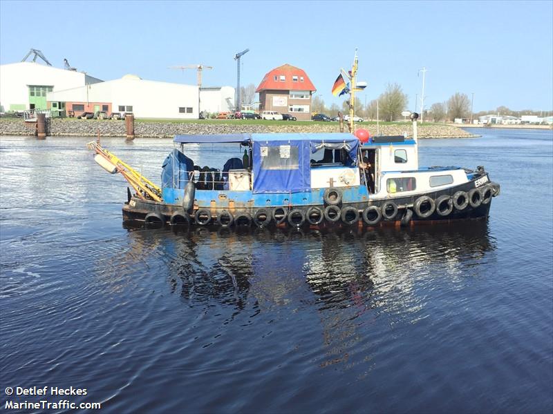 erwin (Port tender) - IMO , MMSI 211750450, Call Sign DK5461 under the flag of Germany