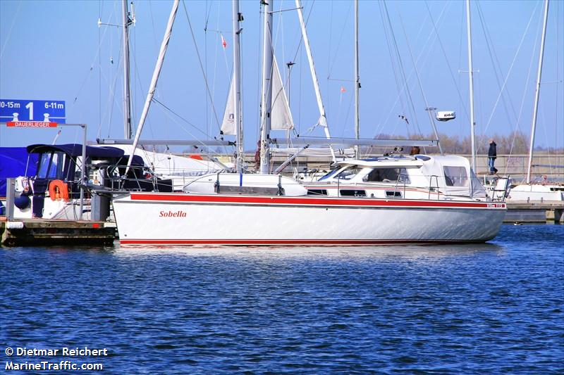 sobella (Sailing vessel) - IMO , MMSI 211351970, Call Sign DK5544 under the flag of Germany