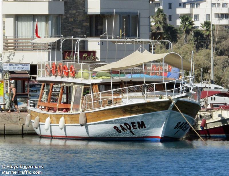 badem-1 (Passenger ship) - IMO , MMSI 271041531, Call Sign TC7637 under the flag of Turkey