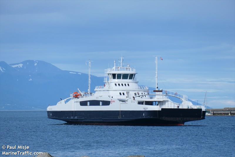 tomrefjord (Passenger/Ro-Ro Cargo Ship) - IMO 9895484, MMSI 258007730, Call Sign LGCN under the flag of Norway