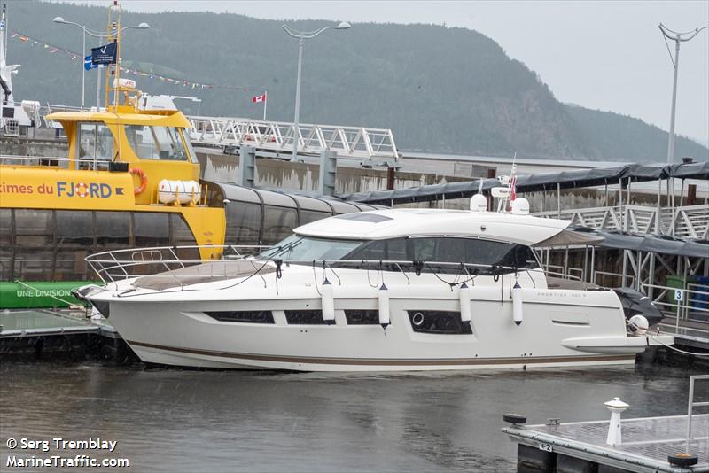 energie iii (Pleasure craft) - IMO , MMSI 316042593 under the flag of Canada