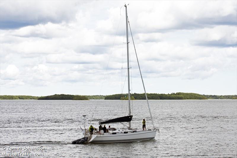 VITAMIN SEA vessel