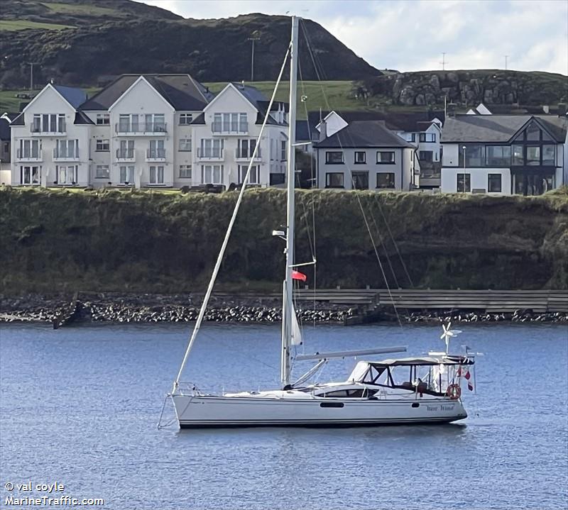 west wind iii (Sailing vessel) - IMO , MMSI 316041264 under the flag of Canada