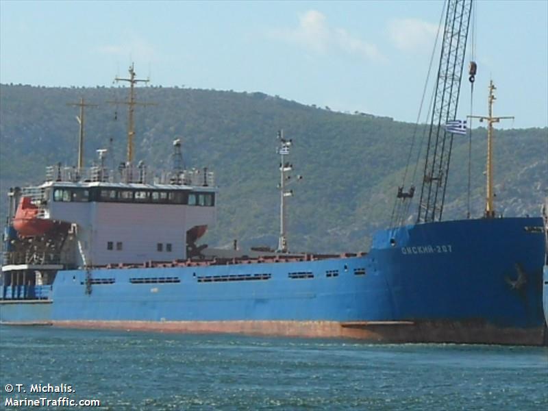 omskiy-207 (General Cargo Ship) - IMO 9132363, MMSI 273332310, Call Sign UEUR under the flag of Russia