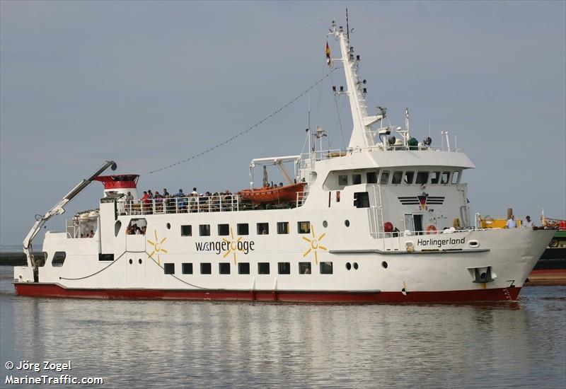 harlingerland (Passenger Ship) - IMO 7904592, MMSI 211209320, Call Sign DCCT under the flag of Germany