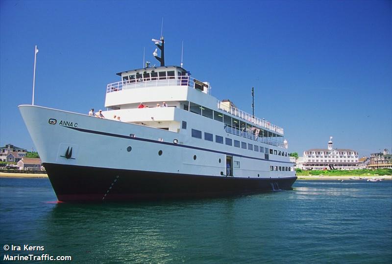 anna c. (Passenger ship) - IMO , MMSI 367004890, Call Sign WDH9237 under the flag of United States (USA)