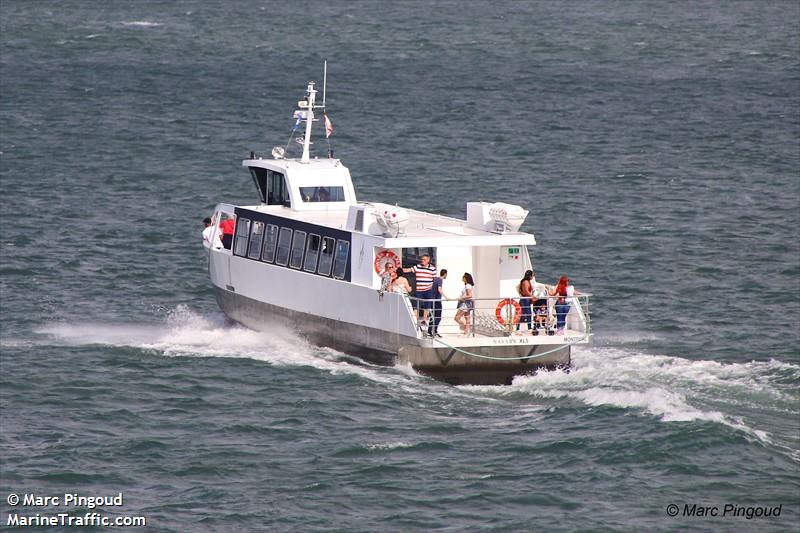 navark xl5 (Passenger ship) - IMO , MMSI 316047059 under the flag of Canada