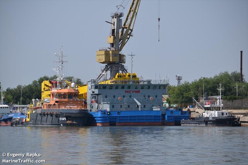 moguchii (Dredging or UW ops) - IMO , MMSI 273213270, Call Sign UBRU4 under the flag of Russia